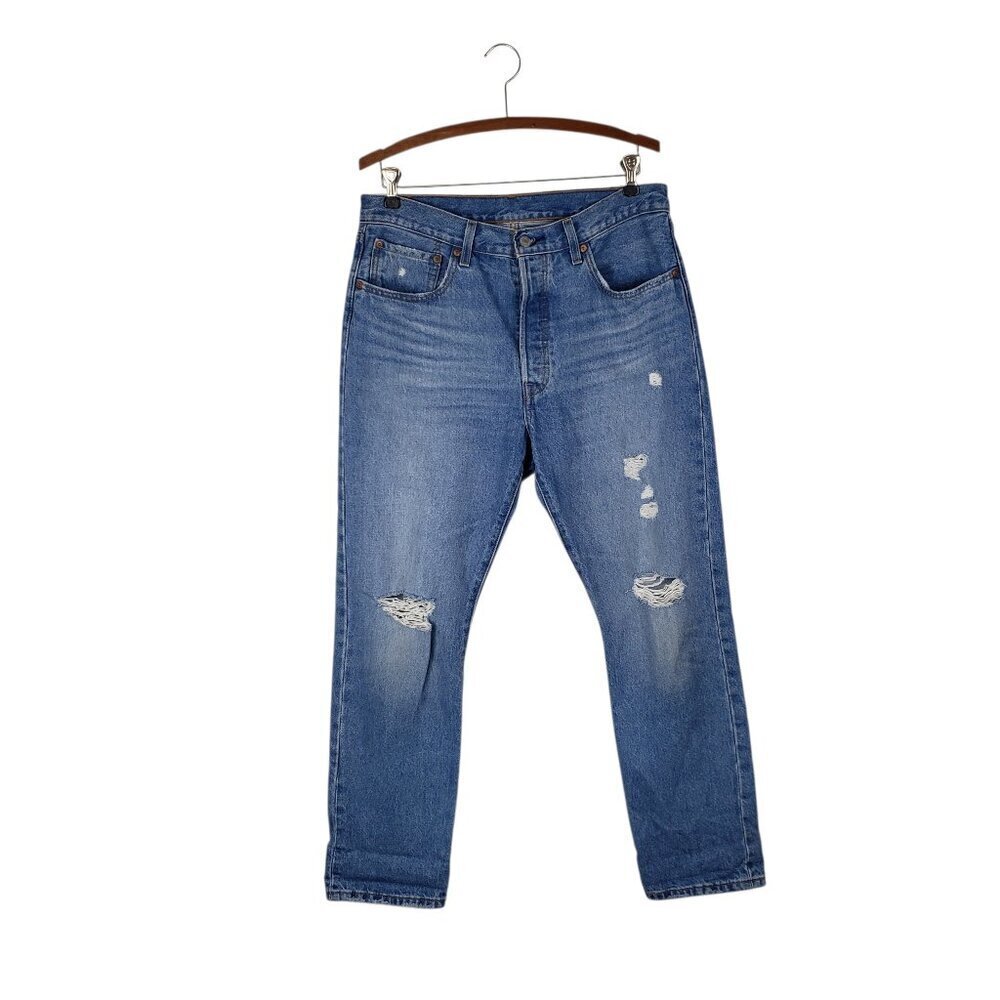 Levis 501 Original Fit Womens Jeans 100% Cotton Medium Wash Distressed 31x30